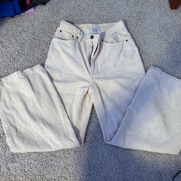 Urban Outfitters Denim - Urban Outfitters off white ribbed jeans